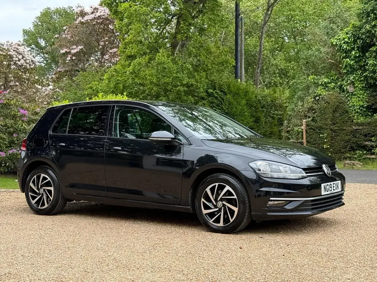 Used VW Golf VII Match 115 HP (84 kW) 2019 Black Hatchback