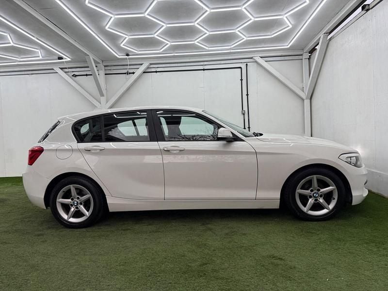 Used BMW 116 Efficient Dynamics 2017 White Hatchback