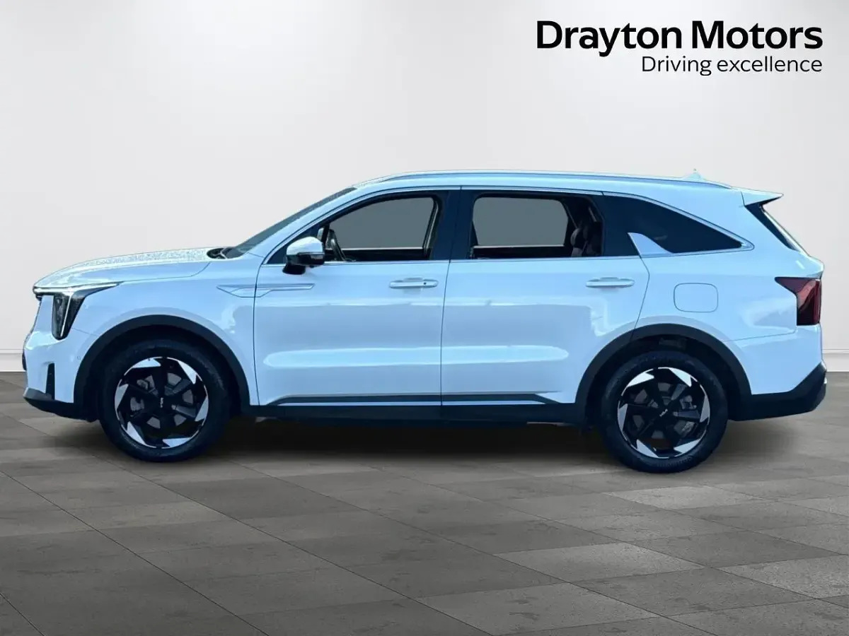 Used Kia Sorento 2025 White SUV