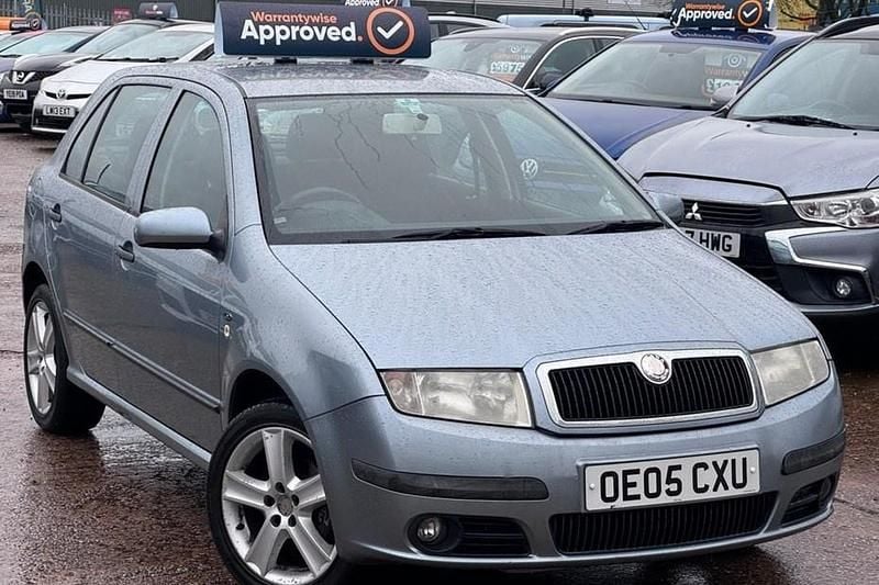 Grey Used 2005 Skoda Fabia Elegance Hatchback | £2,275 (Fair price) - Image 1/1