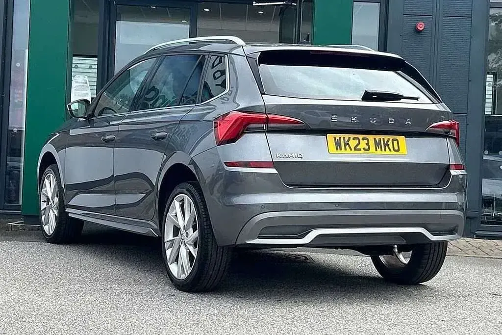 Used Skoda Kamiq SE L Executive 147 HP (108 kW) 2023 Graphite grey metallic SUV