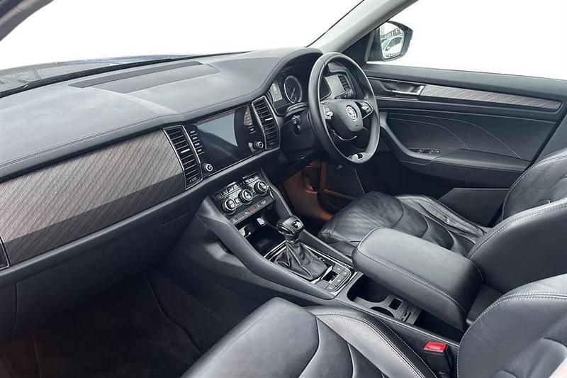 Used Skoda Kodiaq SE L Executive 150 HP (110 kW) 2022 Black magic pearl effect SUV