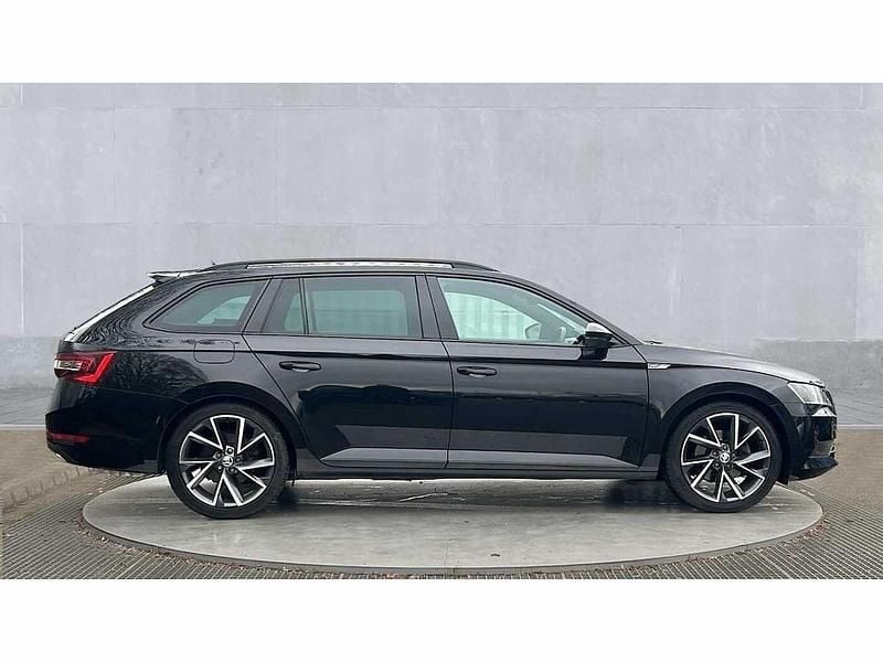 Used Skoda Superb SportLine 150 HP (110 kW) 2019 Black Estate