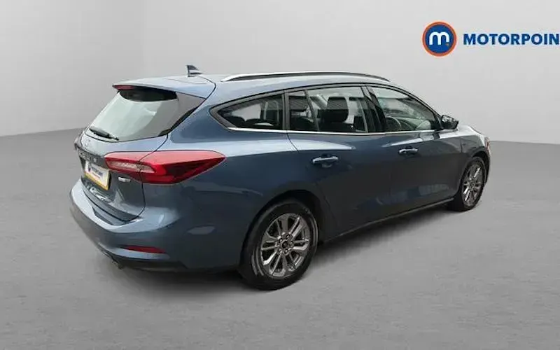 Used Ford Focus Titanium 155 HP (114 kW) 2023 Blue Estate