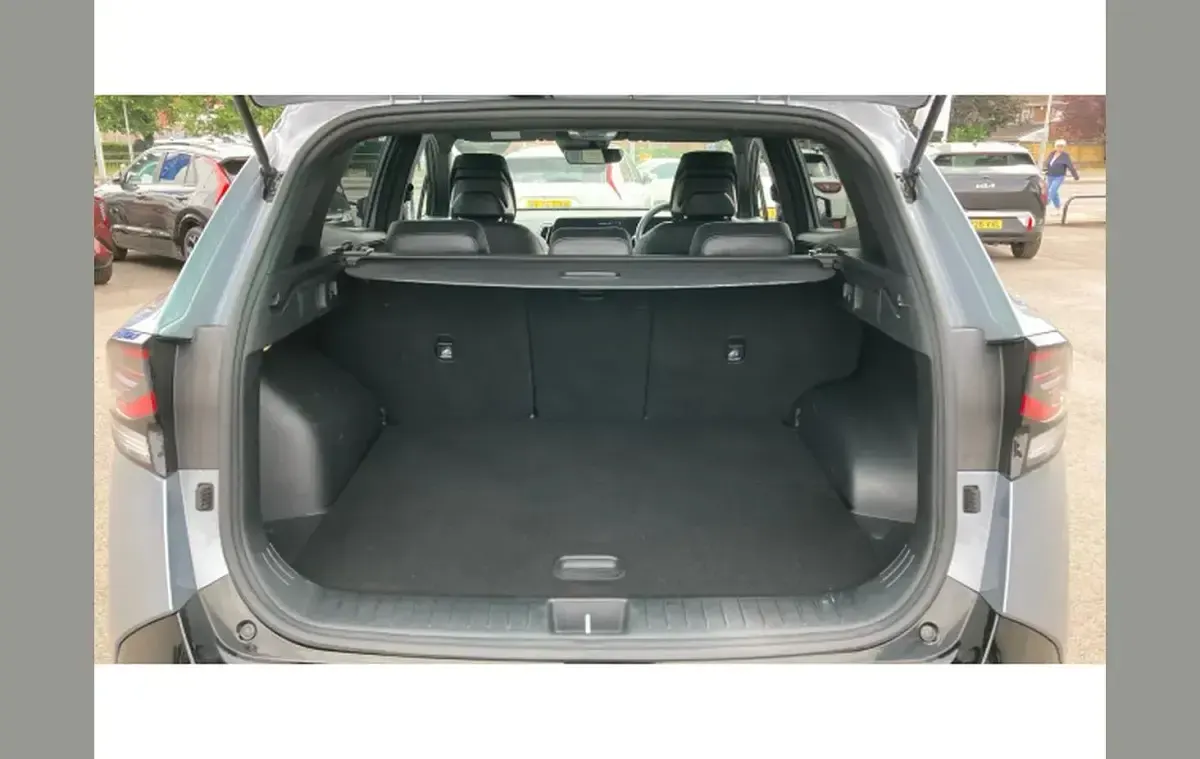 Used Kia Sportage GT-Line 150 HP (110 kW) 2023 Silver SUV