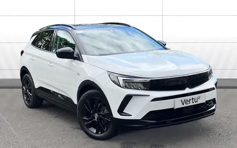 Used Vauxhall Grandland X 131 HP (96 kW) 2023 SUV
