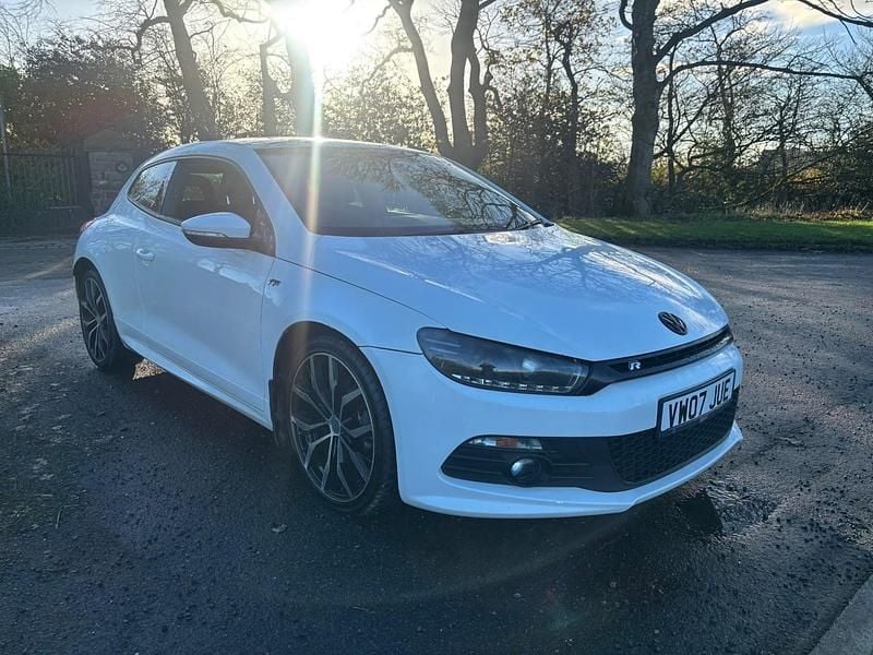 Used VW Scirocco R-line 140 HP (102 kW) 2012 White Coupe