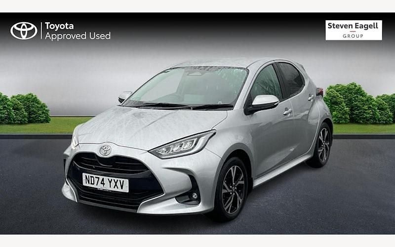 Used Toyota Yaris Hybrid Design 116 HP (85 kW) 2026 Hatchback