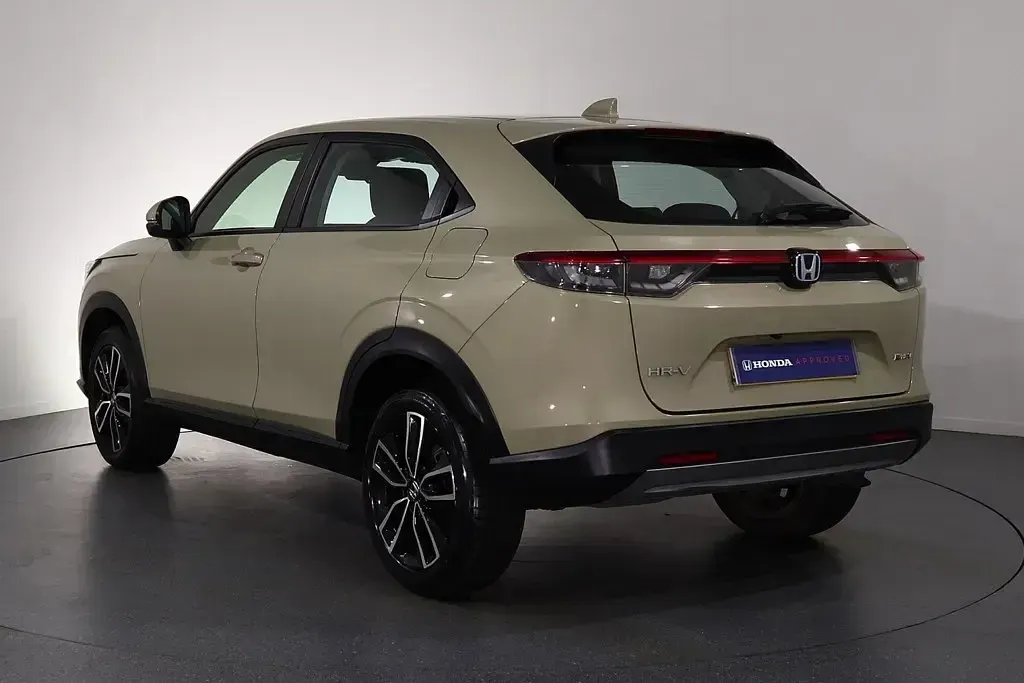 Used Honda HR-V Elegance 2023 Beige SUV