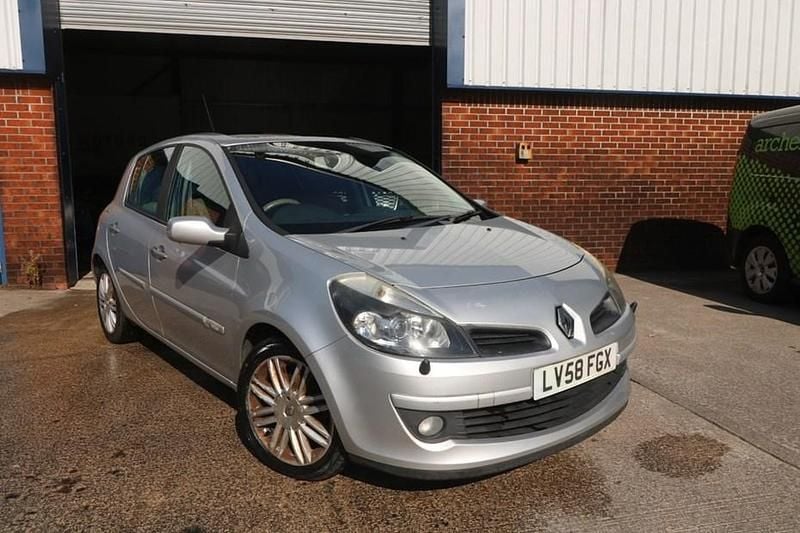 Silver Used 2008 Renault Clio II Initiale Hatchback | £3,495 (Fair price) - Image 1/1