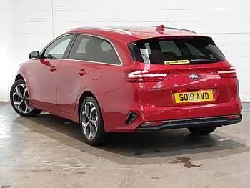 Used Kia Ceed First Edition 2019 Red Hatchback