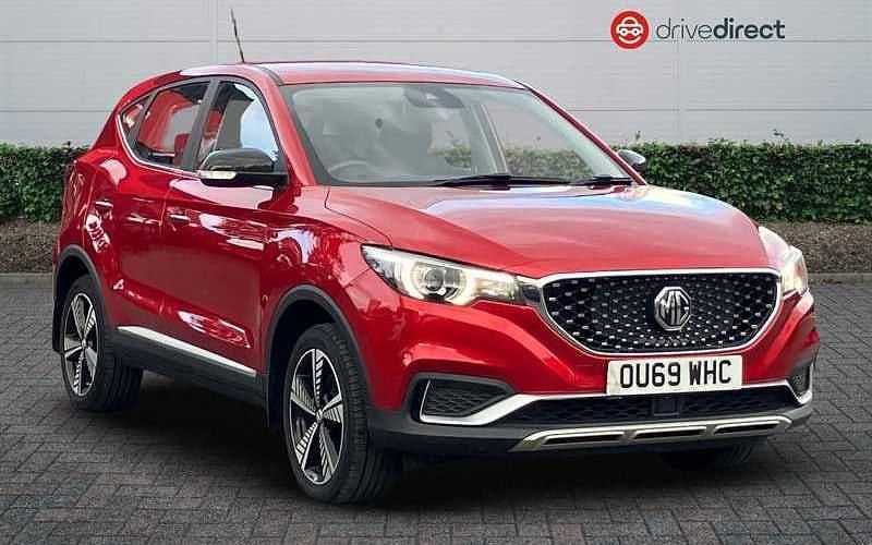 Red Used 2019 MG ZS Excite Sedan | £9,291 (Fair price) - Image 1/4