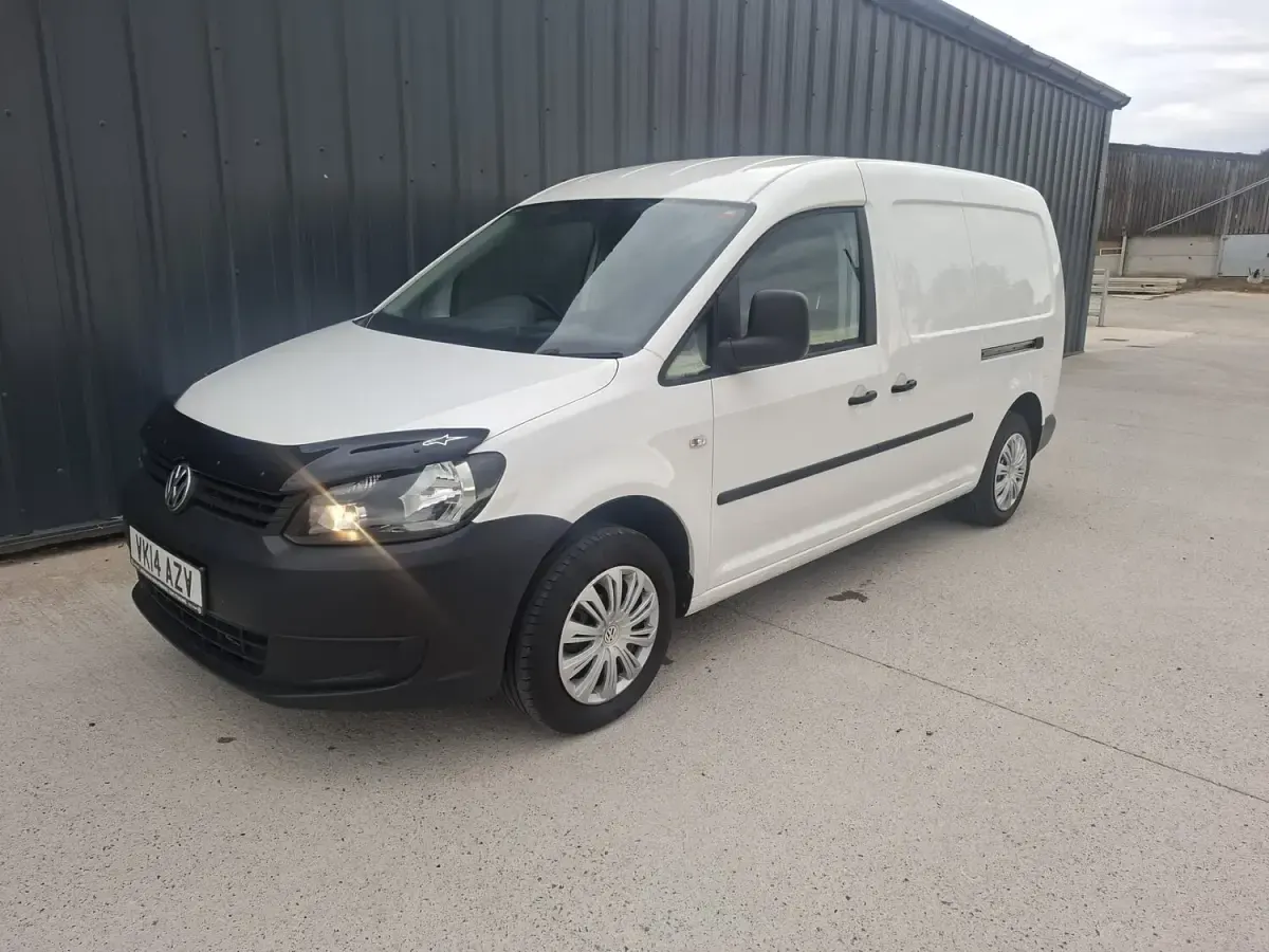 Used VW Caddy Startline 102 HP (75 kW) 2014 White MPV
