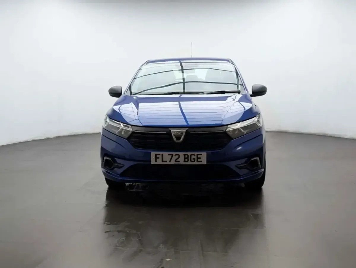 Second-hand Dacia Sandero Essentiel 100 CP (73 kW) 2022 Albastru Hatchback