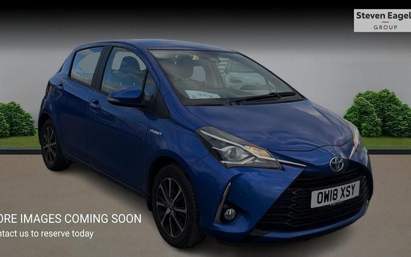 Used 2019 Toyota Yaris Hybrid Hatchback | £13,156 (Fair price) - Image 1/4