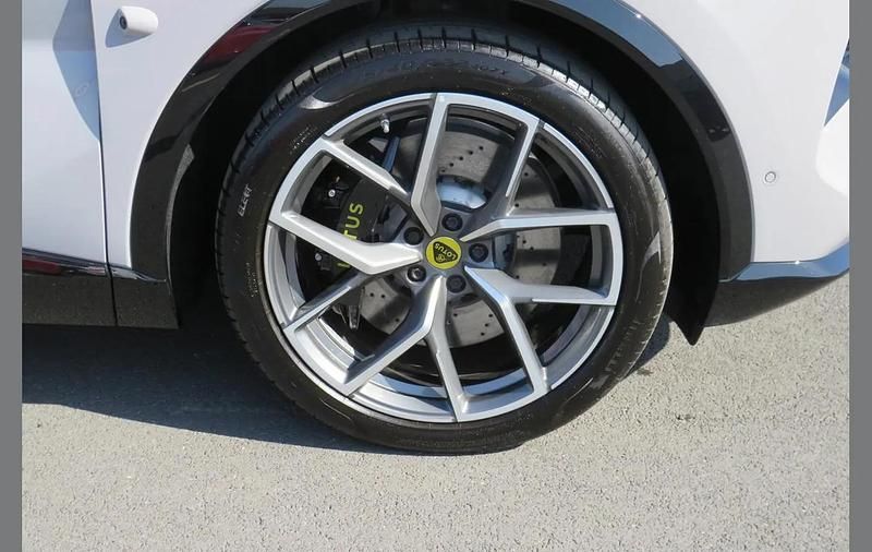 New Lotus Eletre 450 kW (612 HP) 2025 Grey SUV