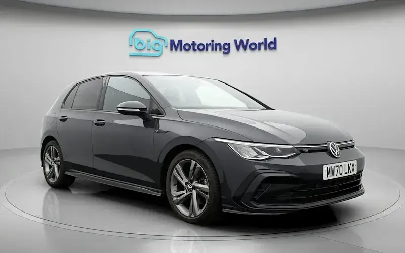 Used VW Golf VIII R-line 150 HP (110 kW) 2024 Hatchback