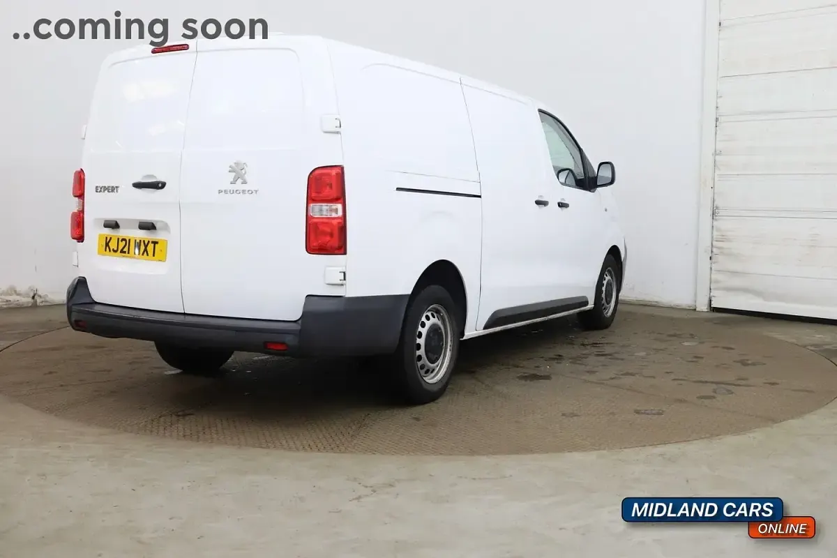 Used Peugeot Expert 122 HP (89 kW) 2021 White Van