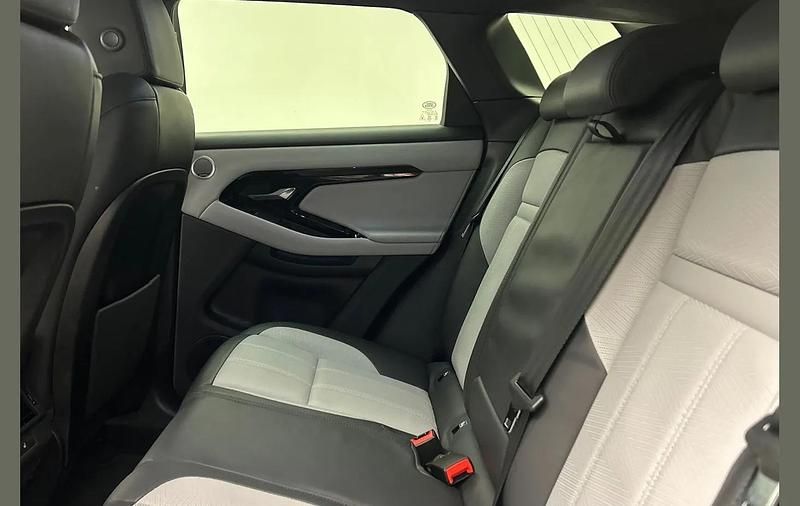 Used Land Rover Range Rover evoque Autobiography 200 HP (147 kW) 2024 Blue SUV