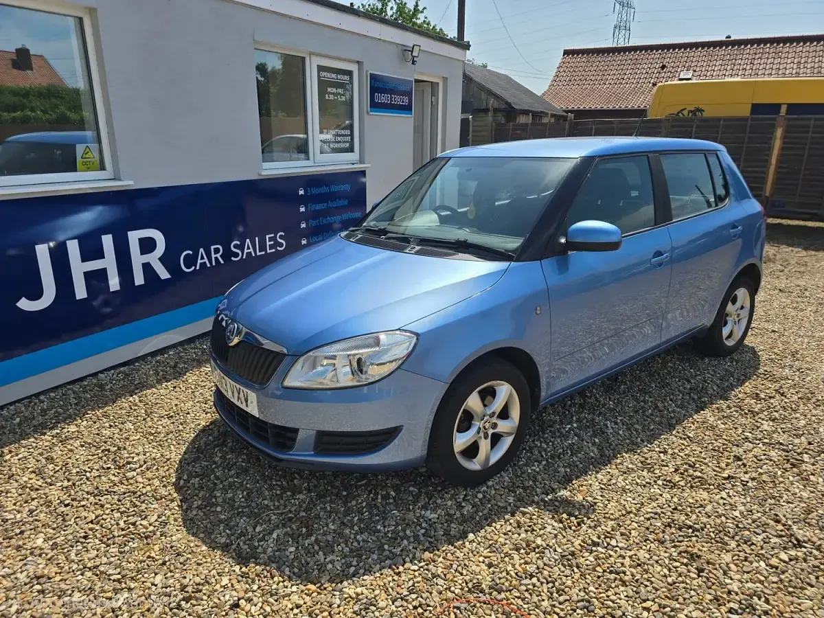 Used Skoda Fabia SE 2013 Blue Hatchback