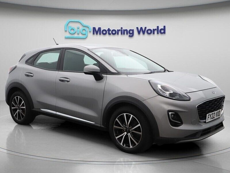 Silver Used 2022 Ford Puma Titanium Hatchback | £12,600 (Good price) - Image 1/4