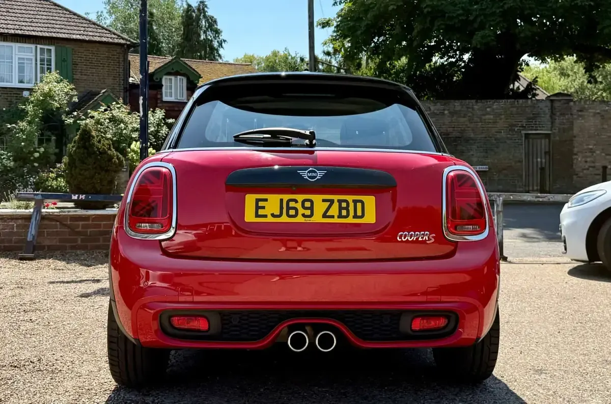 Used Mini Cooper S Classic 2019 Red Hatchback