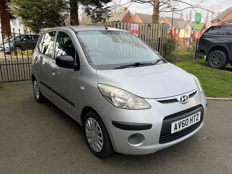 Used Hyundai i10 Classic 77 HP (56 kW) 2010 Silver Hatchback