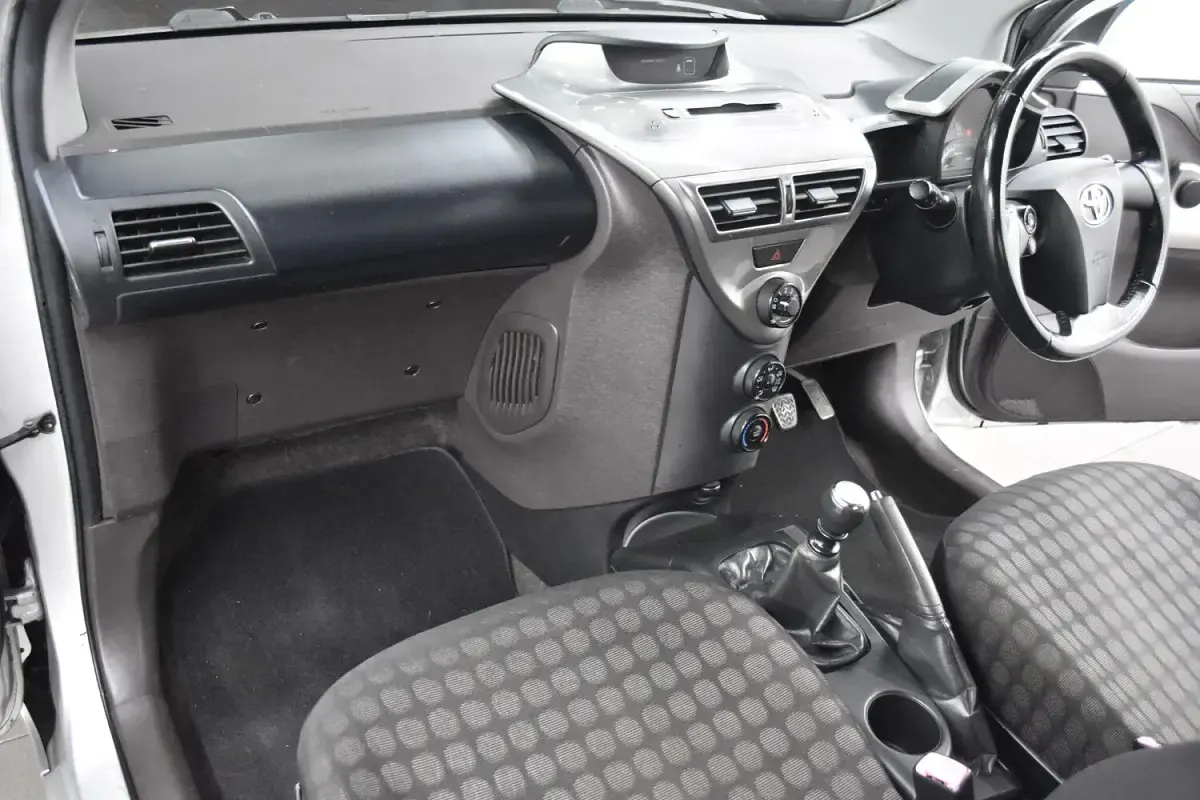 Used Toyota iQ 2009 Silver Hatchback