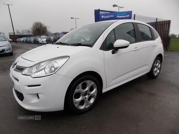 White Used 2016 Citroën C3 PureTech Hatchback | £4,495 (Good price) - Image 1/4