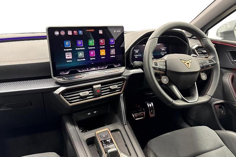 Used Cupra Leon 2025 White Estate