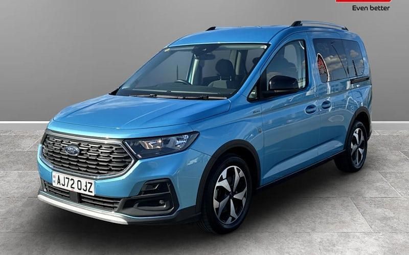 Begagnad Ford Tourneo Active 122 HK (89 kW) 2024 Kombi