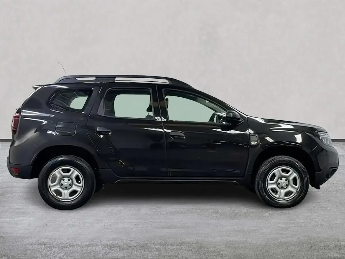 Used Dacia Duster Essentiel 90 HP (66 kW) 2022 Black SUV