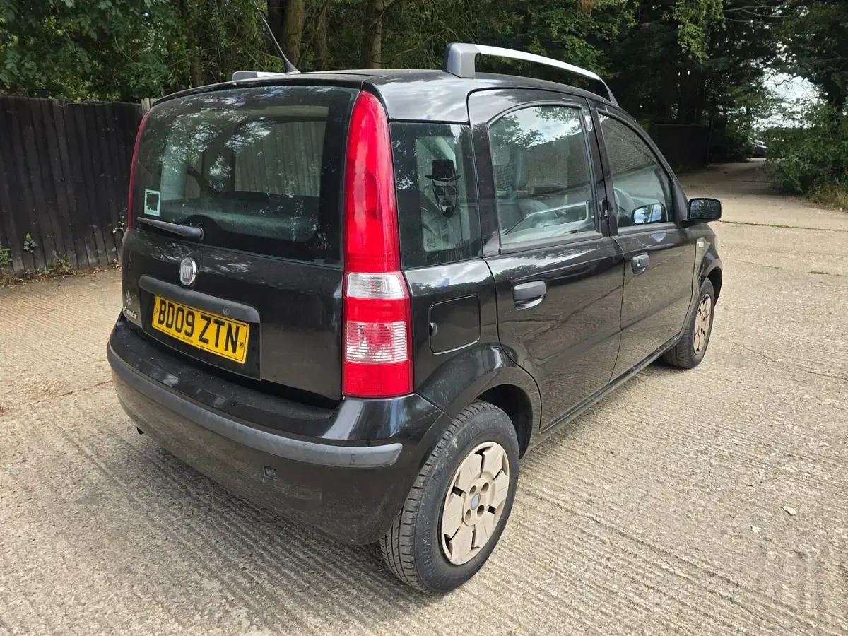 Used Fiat Panda Active 54 HP (39 kW) 2009 Black Hatchback