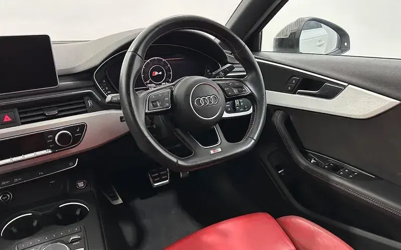 Used Audi S4 354 HP (260 kW) 2018 White Sedan