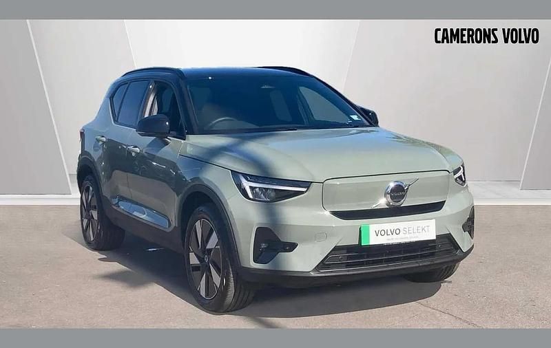 Green Used 2025 Volvo EC40 Plus SUV | £35,655 - Image 1/3
