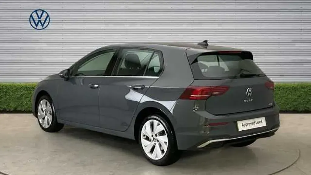 Used VW Golf VIII 150 HP (110 kW) 2025