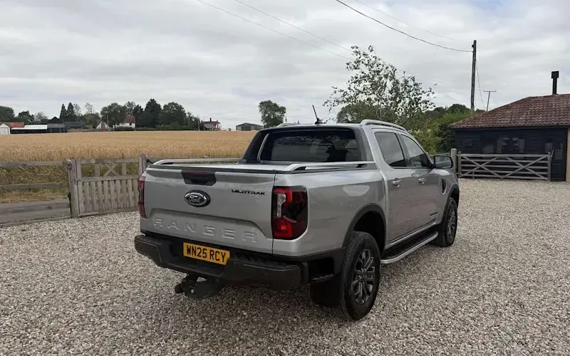 Used Ford Ranger Wildtrack 241 HP (177 kW) 2025 Silver Pickup