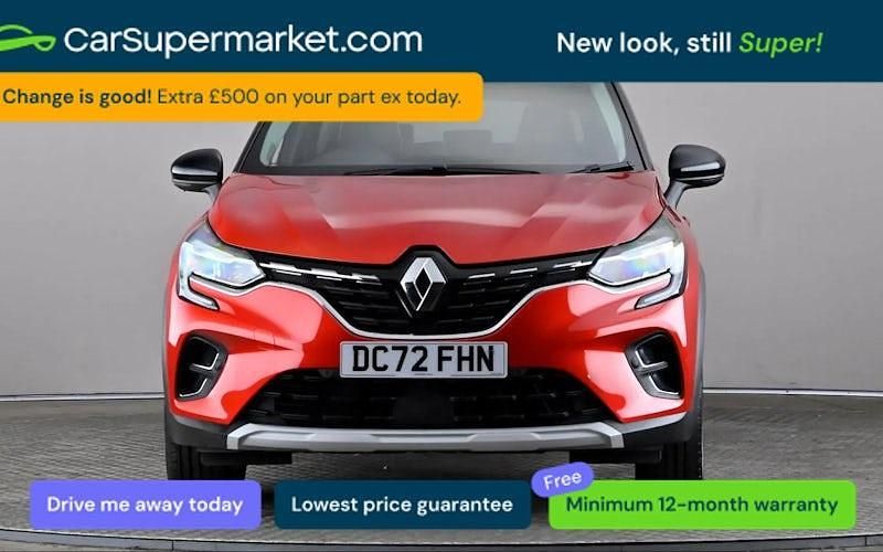 Used Renault Captur Techno 91 HP (66 kW) 2023 Red/black SUV