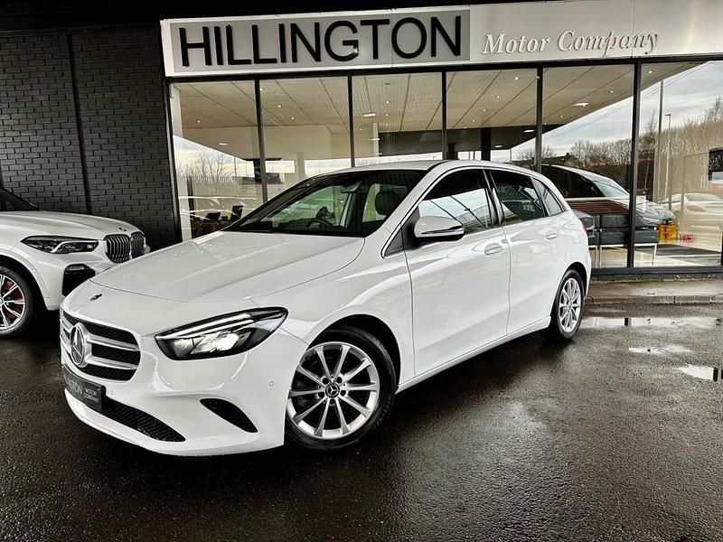 Used Mercedes B180 Executive 136 HP (100 kW) 2019 White MPV