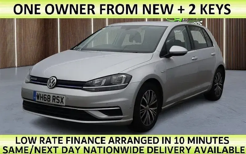 Used VW Golf VII SE 131 HP (96 kW) 2018 Hatchback
