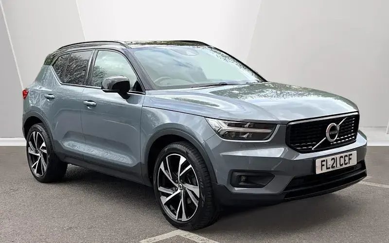 Usado Volvo XC40 R-Design Pro 163 CV (119 kW) 2021 SUV