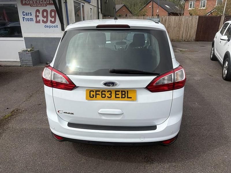Used Ford Grand C-Max Titanium 115 HP (84 kW) 2013 White MPV
