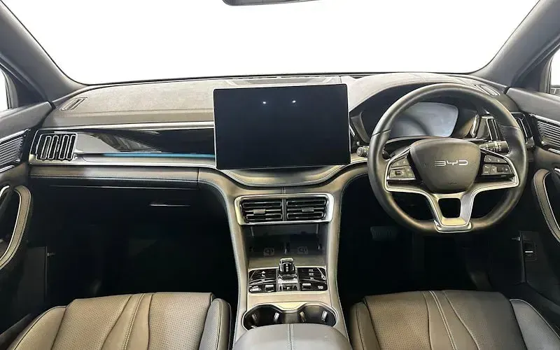 Used BYD Seal U Comfort 218 HP (160 kW) 2024 White SUV