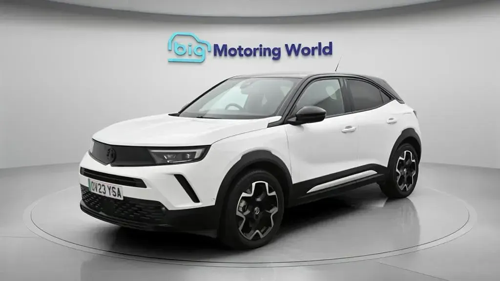 Used Vauxhall Mokka Ultimate 100 kW (136 HP) 2023 White SUV
