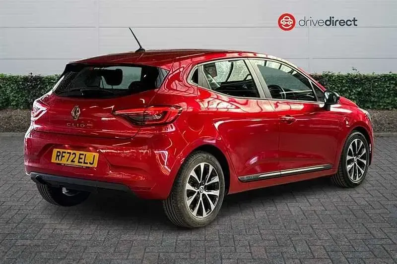 Używany Renault Clio V Evolution 90 KM (66 kW) 2023 Czerwony Hatchback