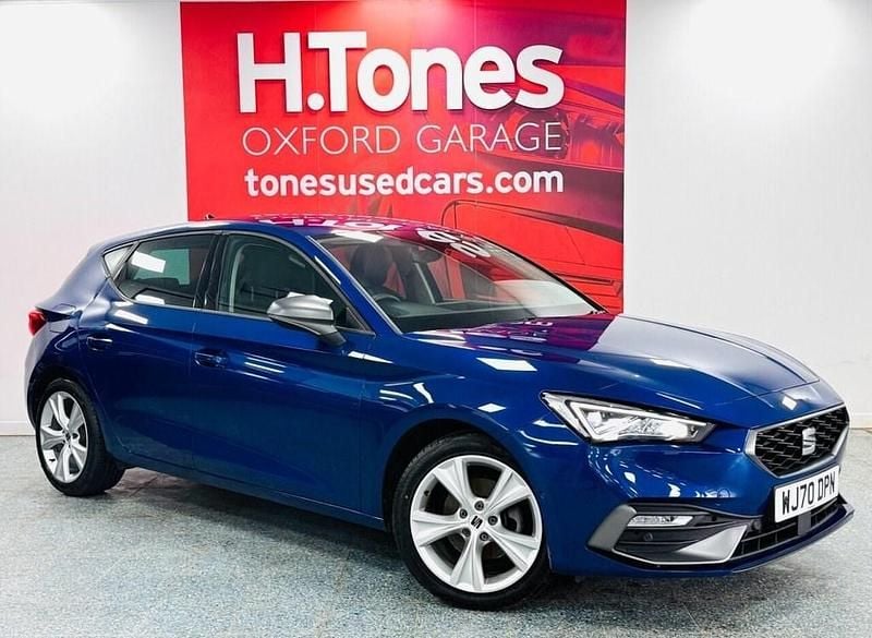 Used Seat Leon FR 130 HP (95 kW) 2020 Blue Hatchback