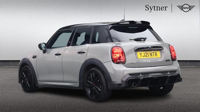 Used Mini Cooper Hatch 134 HP (98 kW) 2021 Grey Hatchback