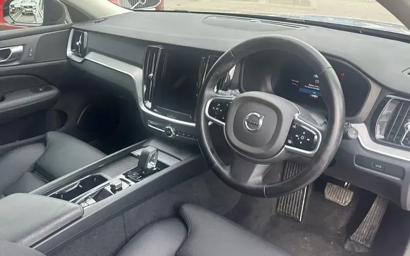 Used Volvo V60 Plus 197 HP (144 kW) 2026 Estate