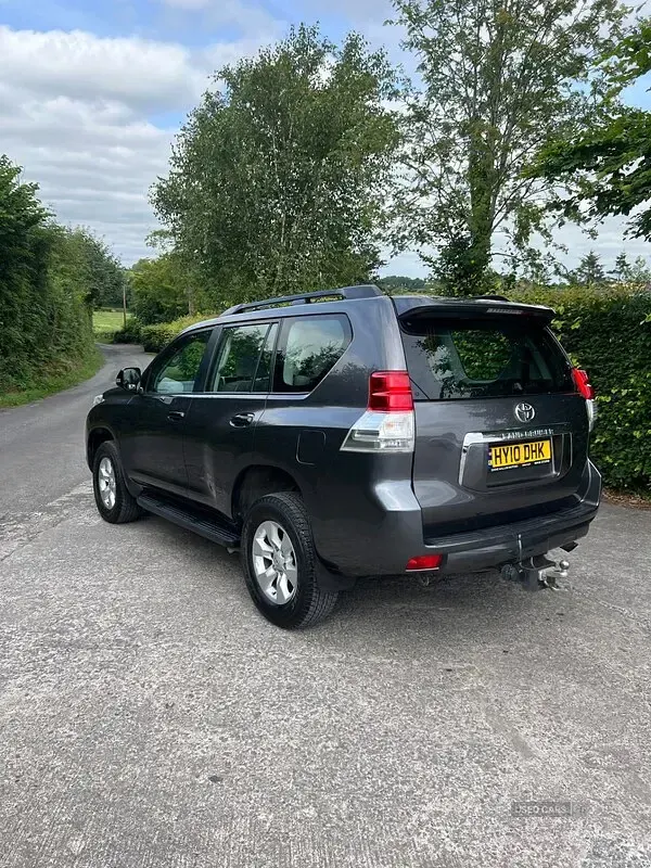 Used Toyota Land Cruiser 2010 Grey SUV