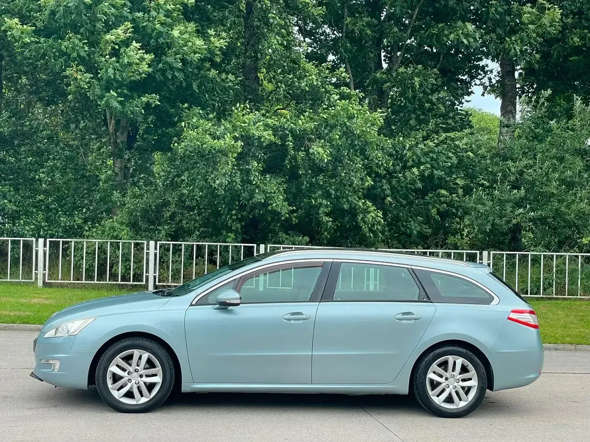 Used Peugeot 508 SW Active 112 HP (82 kW) 2011 Blue Estate